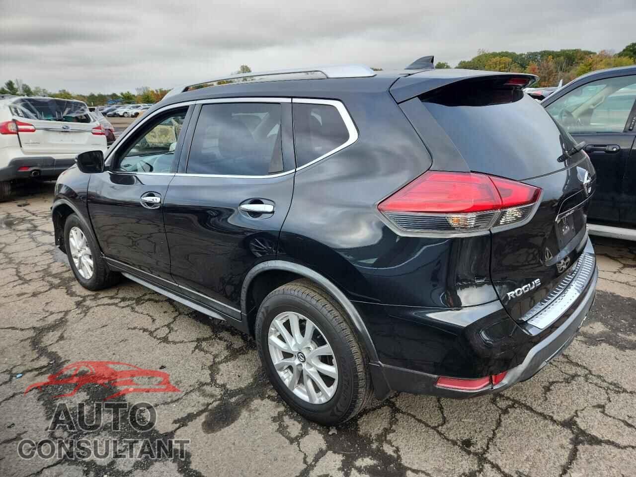 NISSAN ROGUE 2017 - KNMAT2MV3HP619613