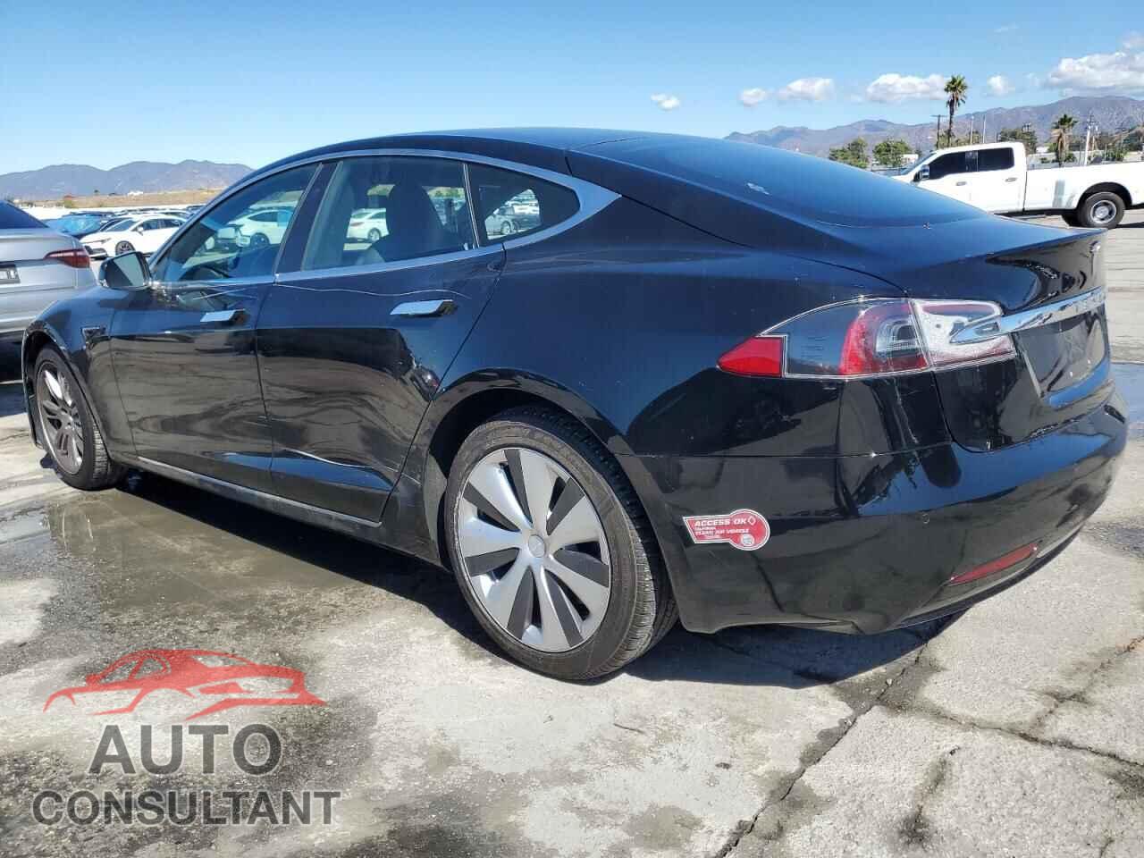TESLA MODEL S 2020 - 5YJSA1E26LF399704
