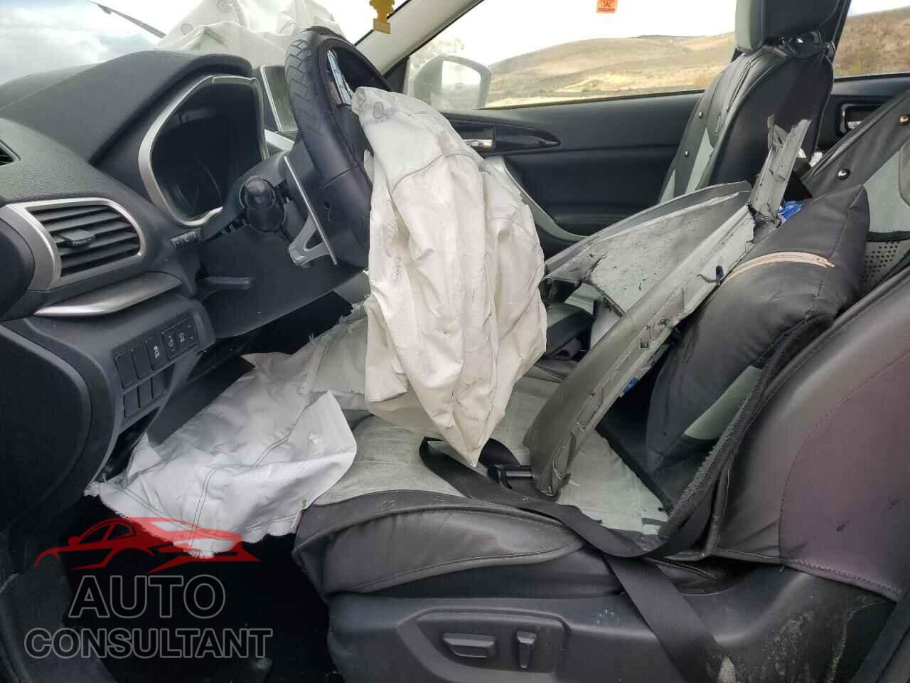 MITSUBISHI ECLIPSE 2018 - JA4AT5AA1JZ063633