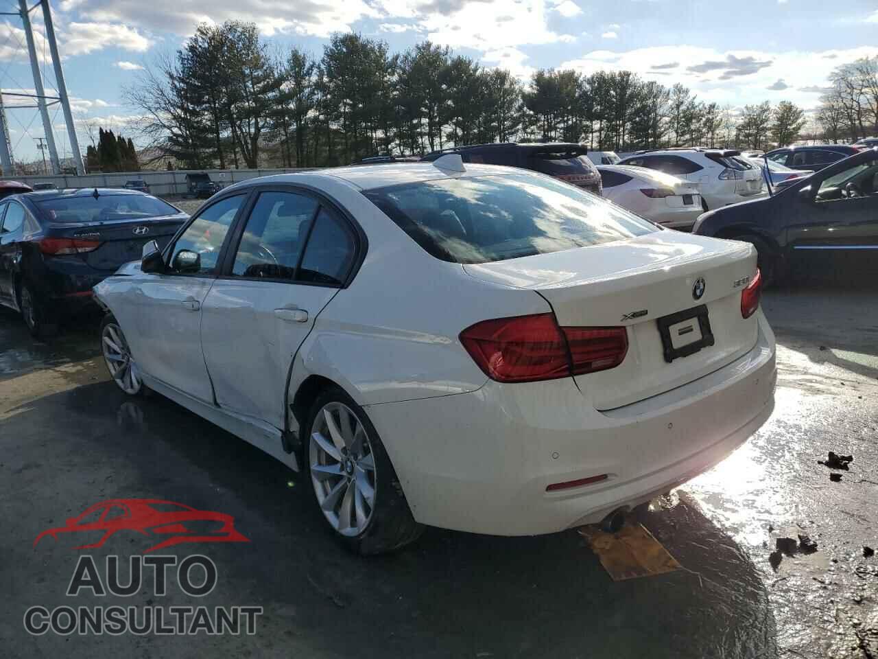 BMW 3 SERIES 2016 - WBA8E5G52GNU20601