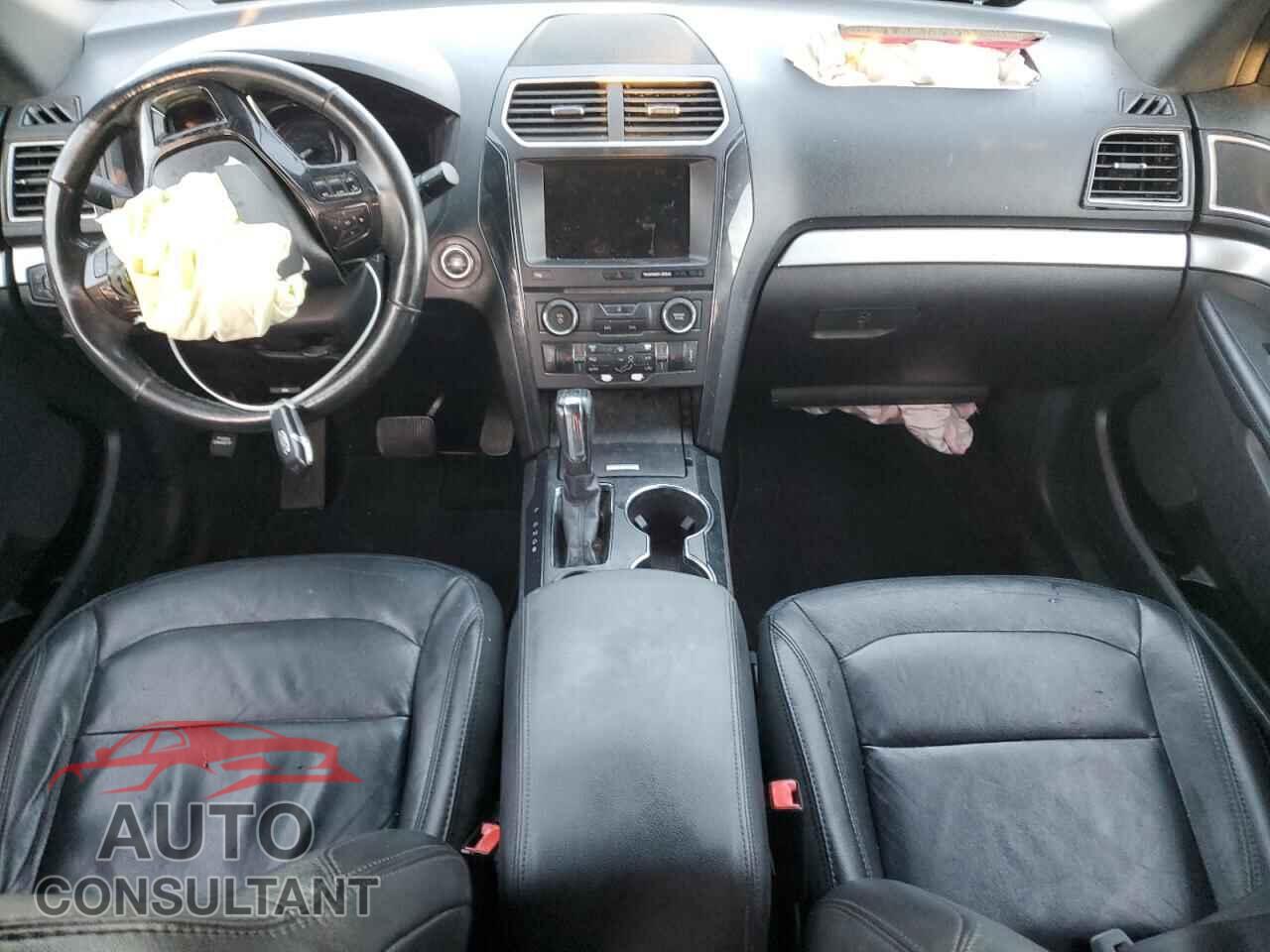 FORD EXPLORER 2017 - 1FM5K7D85HGC89092