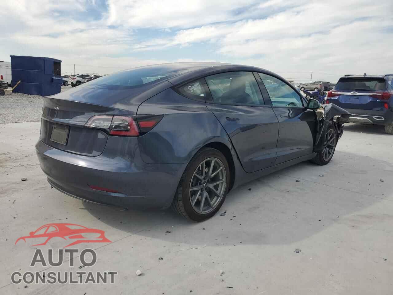 TESLA MODEL 3 2021 - 5YJ3E1EA4MF085602