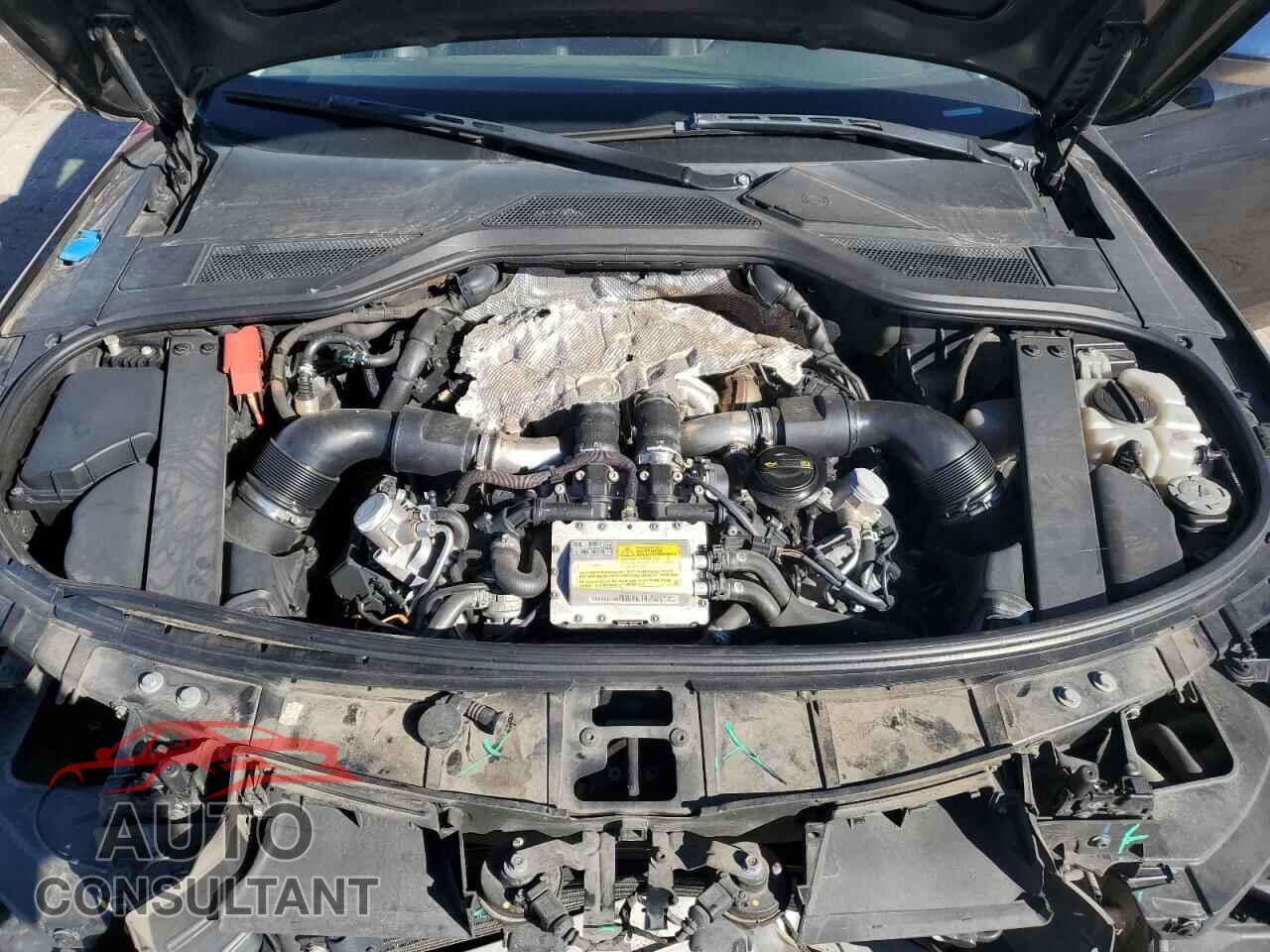 AUDI S8 2014 - WAUD2AFD3EN005115