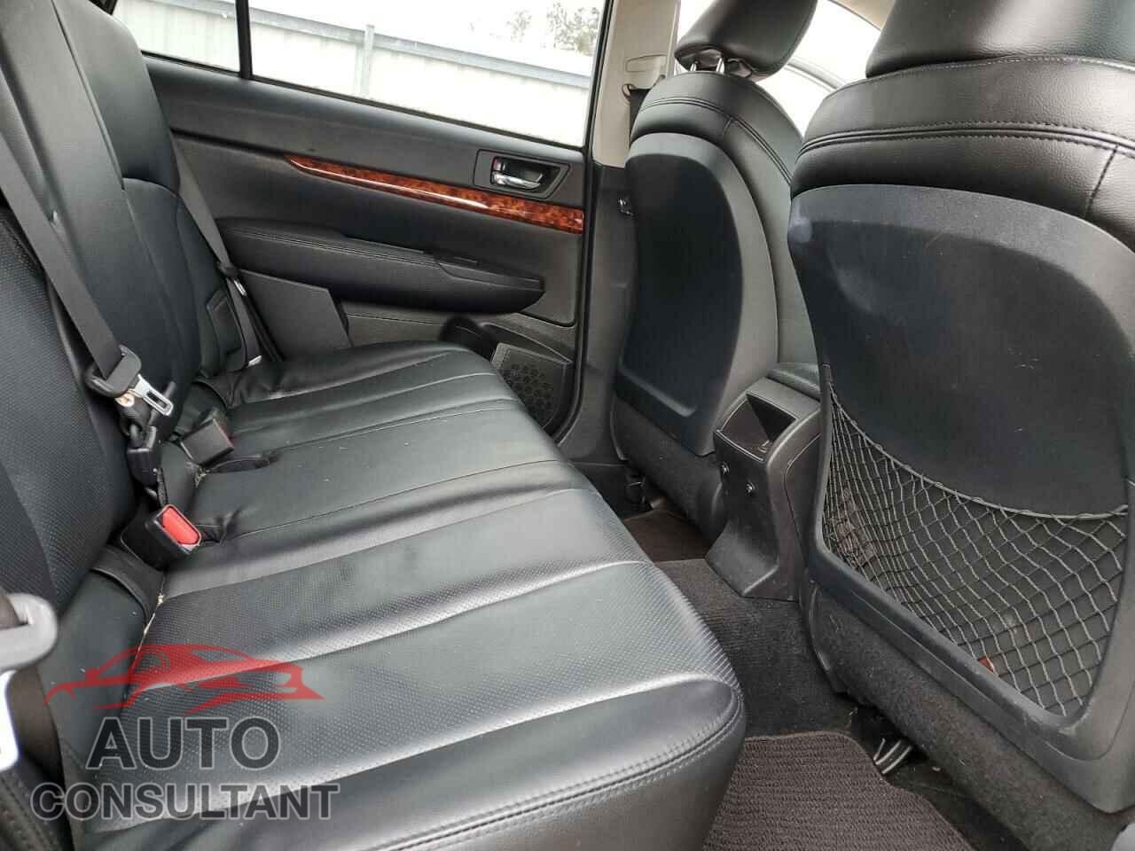 SUBARU OUTBACK 2011 - 4S4BRDLC3B2335770