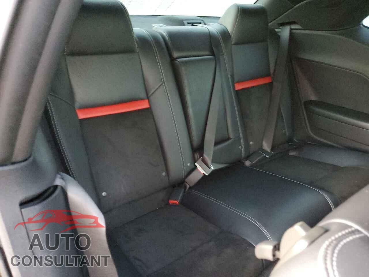 DODGE CHALLENGER 2010 - 2B3CJ7DW8AH104011