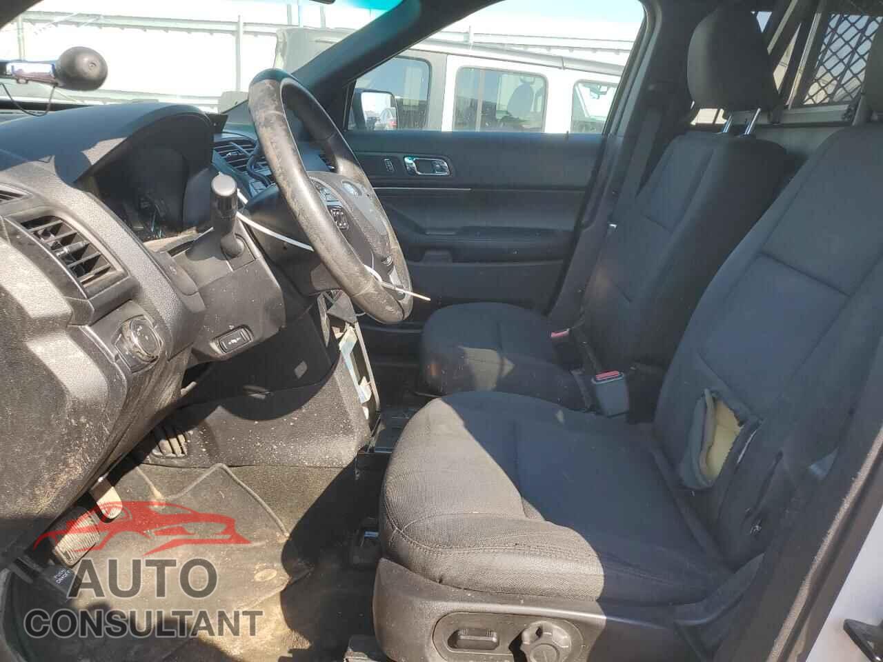 FORD EXPLORER 2018 - 1FM5K8AR8JGB12271