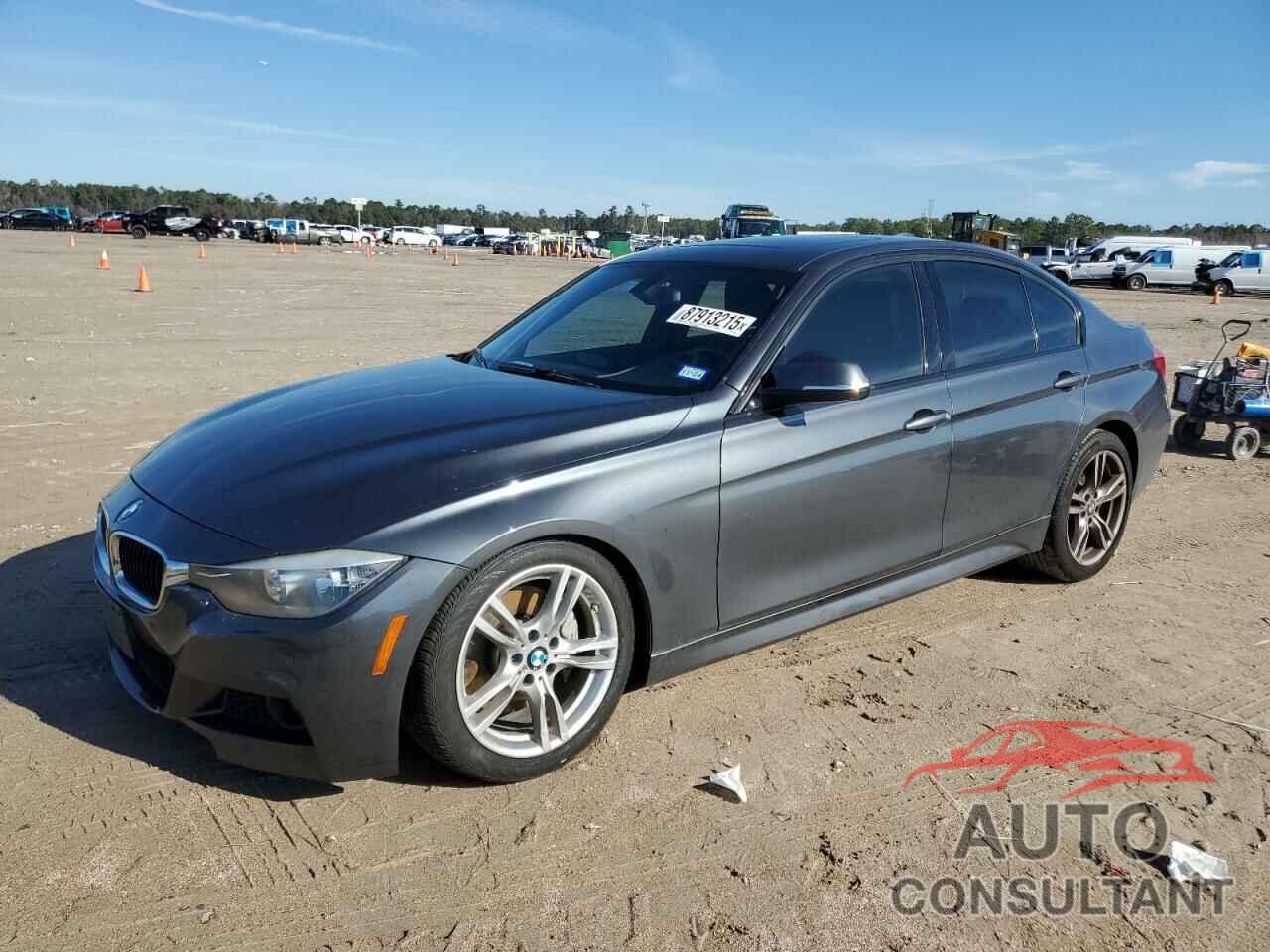 BMW 3 SERIES 2015 - WBA3C1C50FK124359