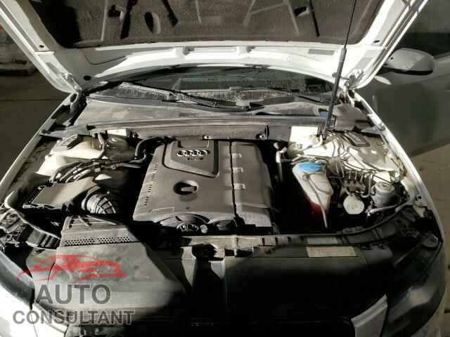 AUDI A4 2012 - WAUBFCFL0CA118183