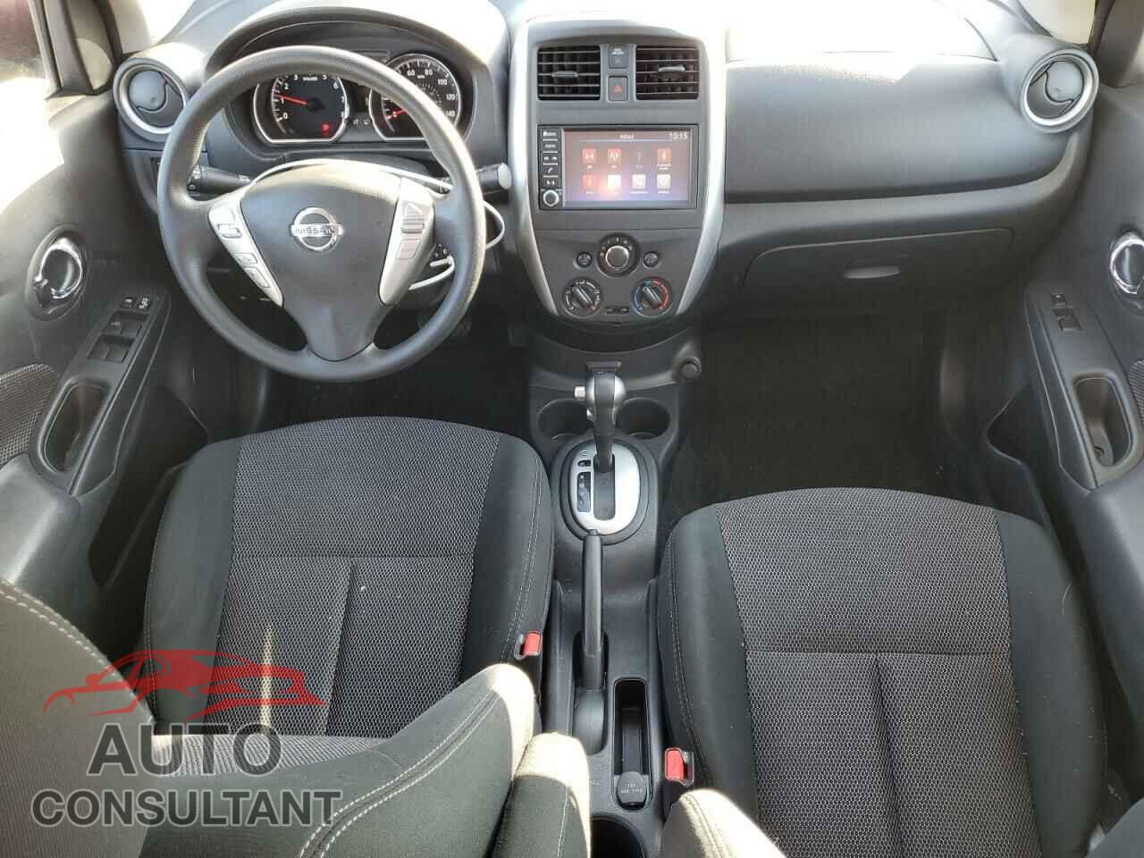NISSAN VERSA 2019 - 3N1CN7AP3KL861684