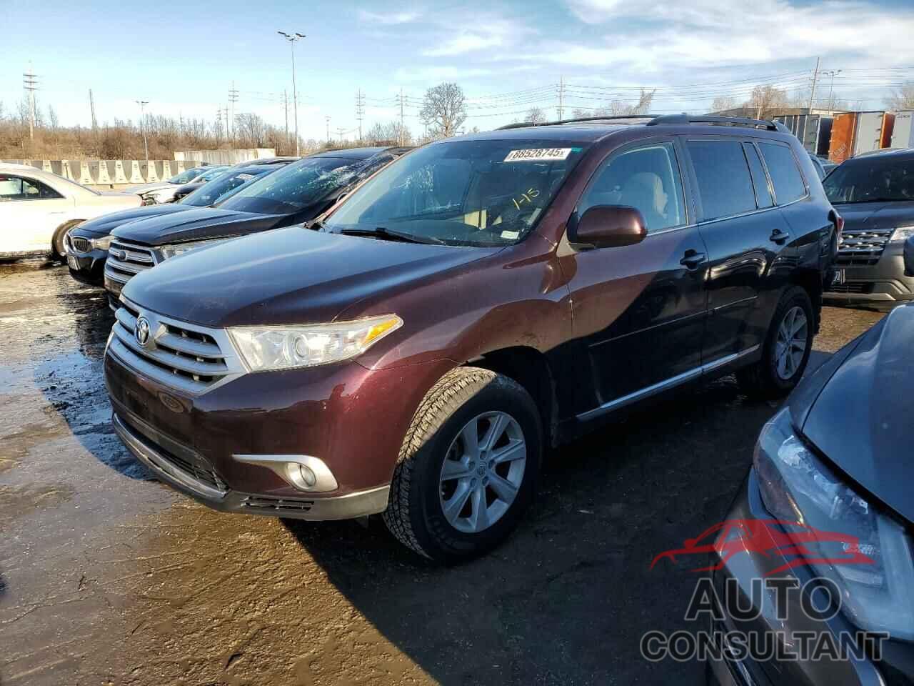 TOYOTA HIGHLANDER 2013 - 5TDBK3EH1DS278783