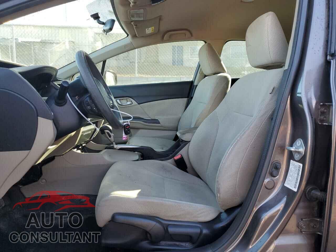 HONDA CIVIC 2013 - 2HGFB2F55DH547318