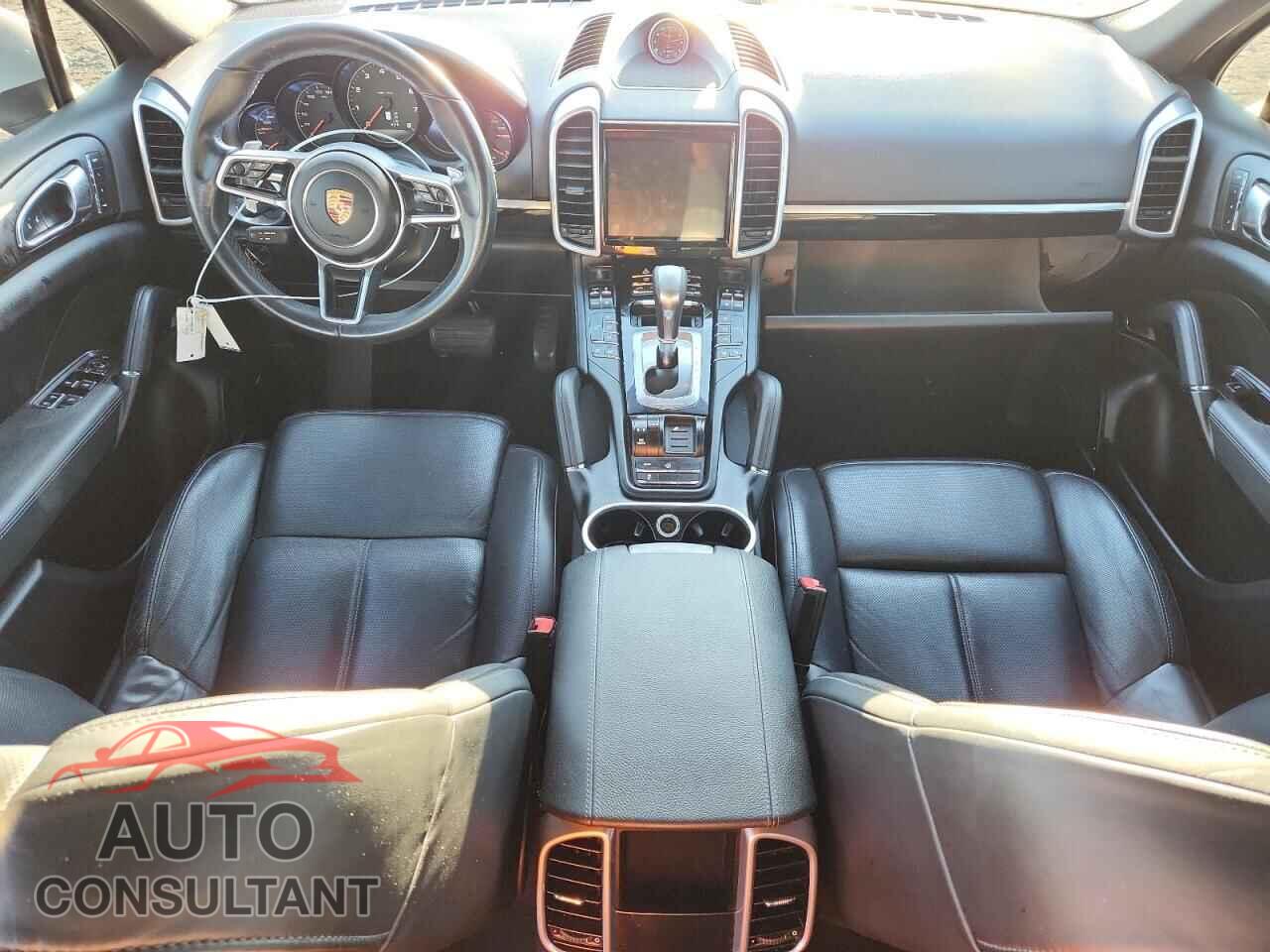 PORSCHE CAYENNE 2016 - WP1AA2A24GLA05271