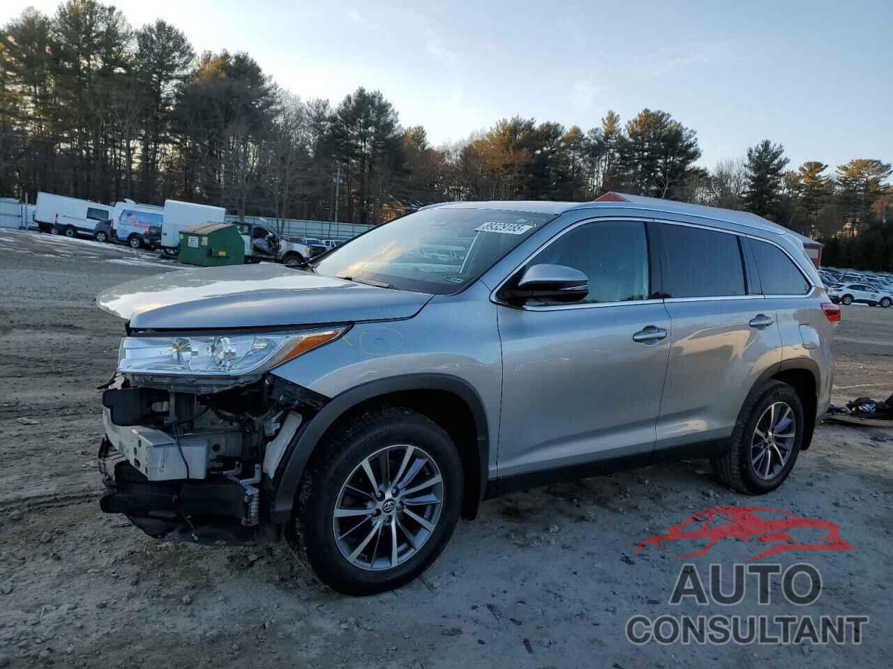 TOYOTA HIGHLANDER 2019 - 5TDJZRFH2KS982447