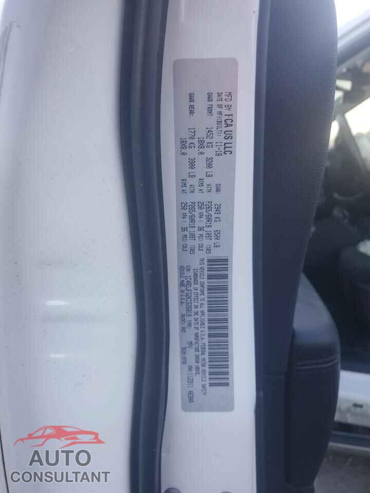 DODGE DURANGO 2019 - 1C4RDJFG2KC626818