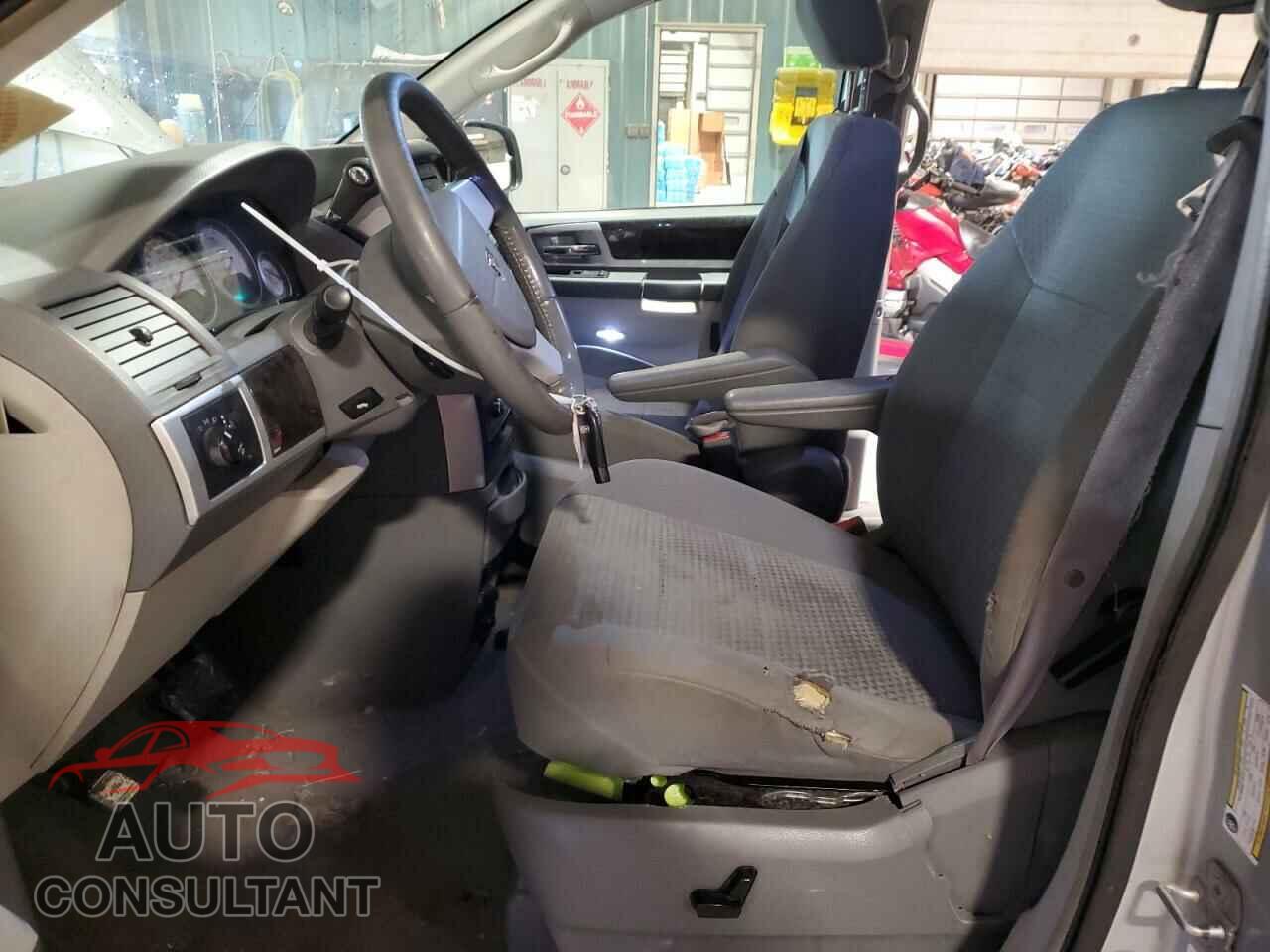 DODGE CARAVAN 2010 - 2D4RN5D19AR218974