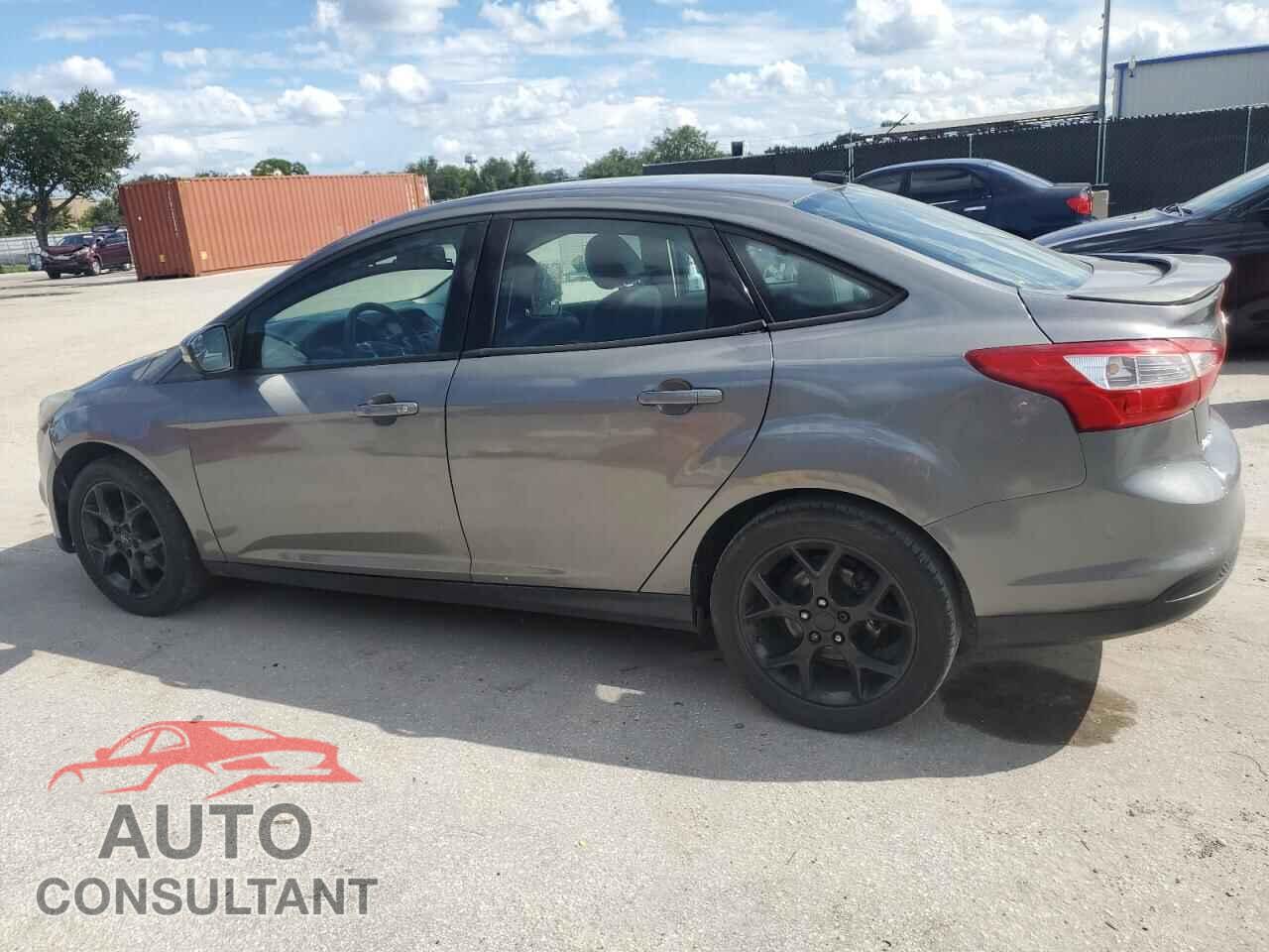 FORD FOCUS 2014 - 1FADP3F25EL163892