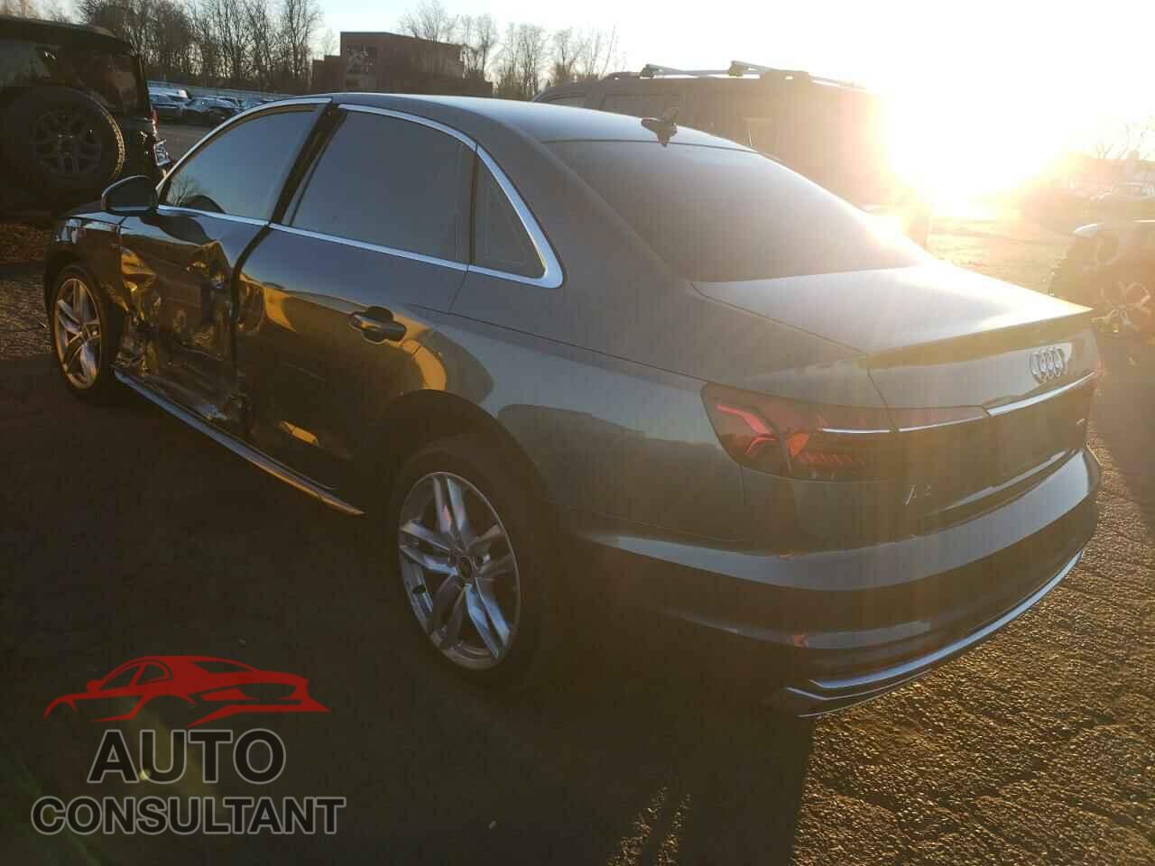 AUDI A4 2021 - WAUDAAF48MA037244