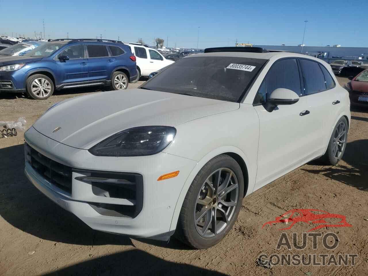 PORSCHE CAYENNE 2024 - WP1AL2AY1RDA34139