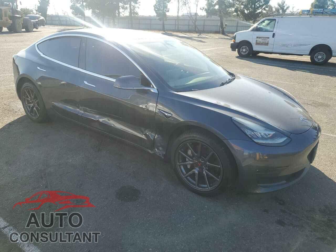 TESLA MODEL 3 2019 - 5YJ3E1EA0KF307310
