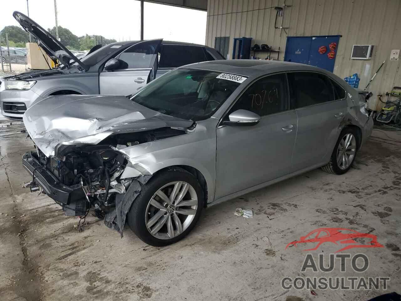 VOLKSWAGEN PASSAT 2018 - 1VWBA7A36JC006728