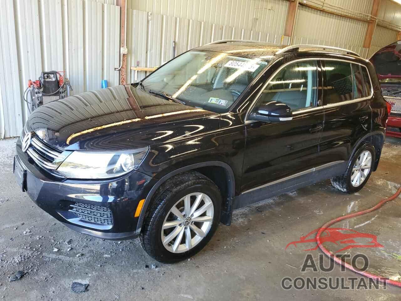 VOLKSWAGEN TIGUAN 2017 - WVGSV7AX9HK008091