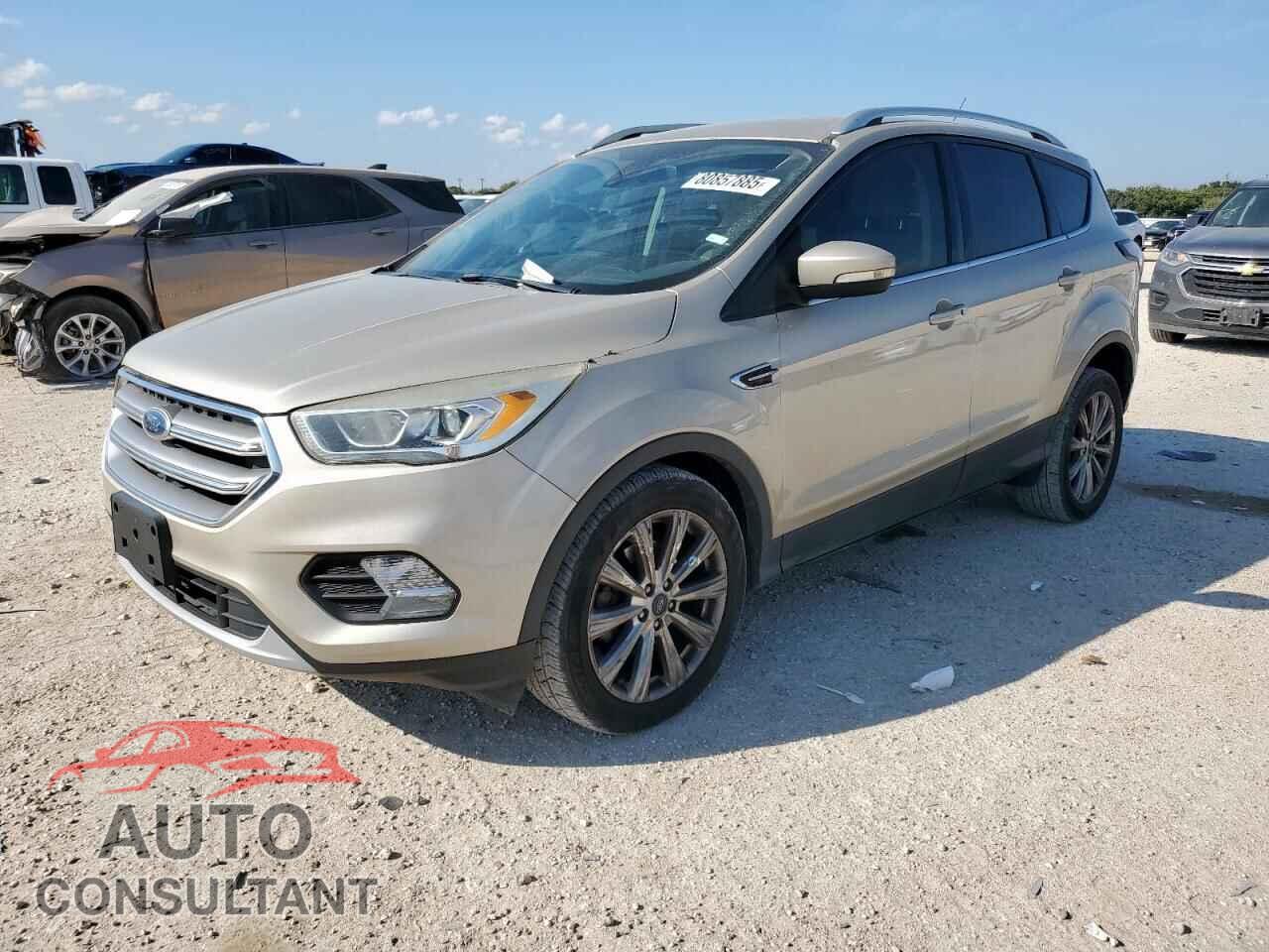 FORD ESCAPE 2017 - 1FMCU0JD3HUE07636