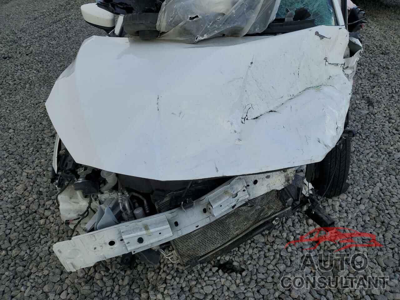 TOYOTA YARIS 2018 - 3MYDLBYV4JY326977