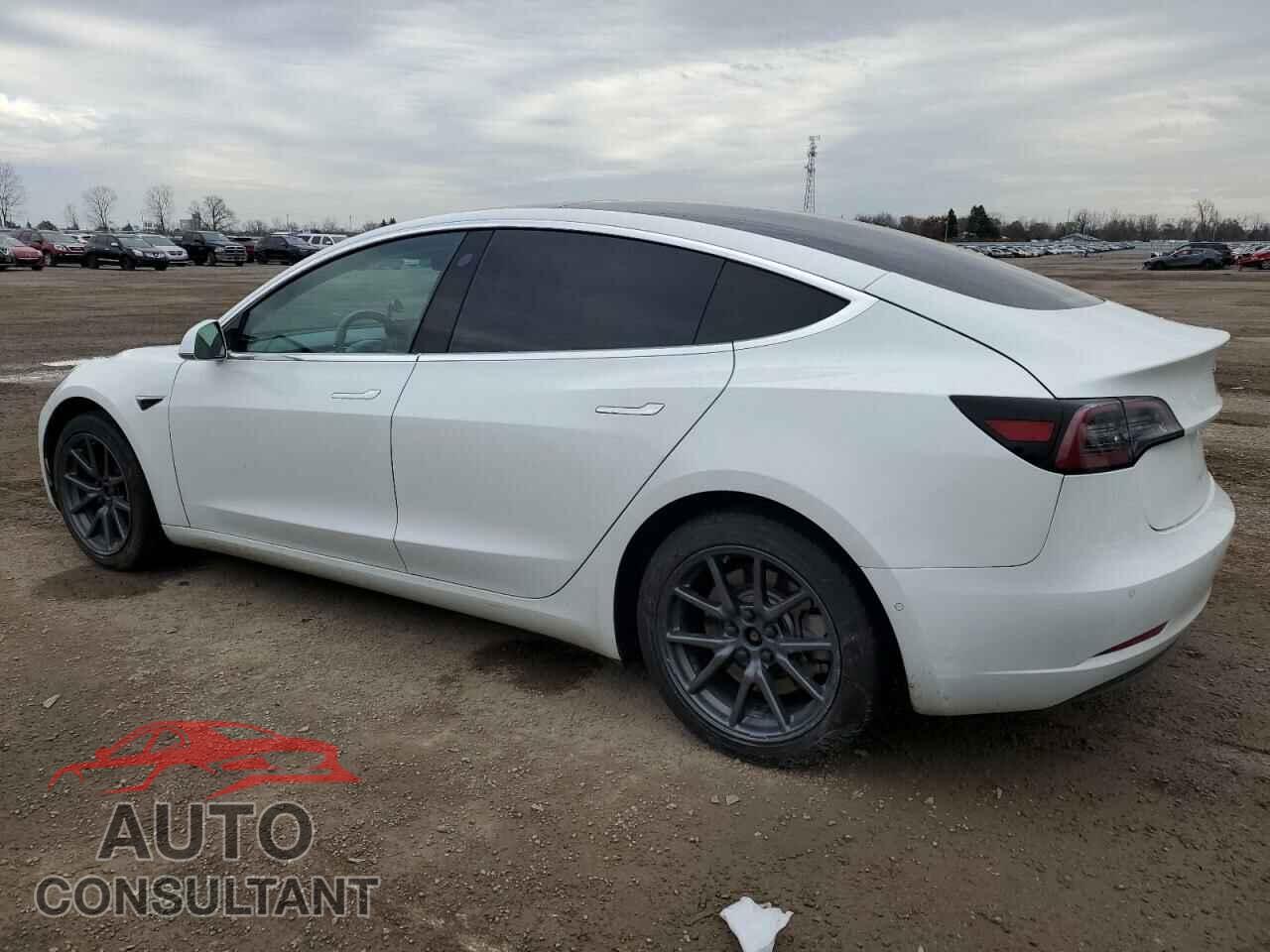 TESLA MODEL 3 2018 - 5YJ3E1EB5JF107255