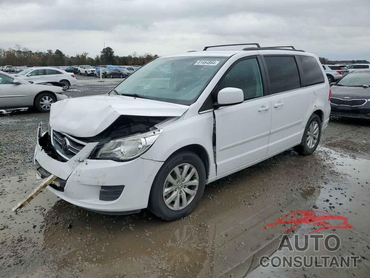 VOLKSWAGEN ROUTAN 2014 - 2C4RVABG6ER134873