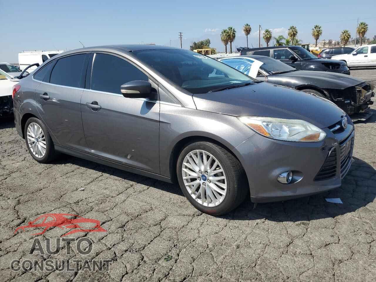 FORD FOCUS 2012 - 1FAHP3H24CL454220