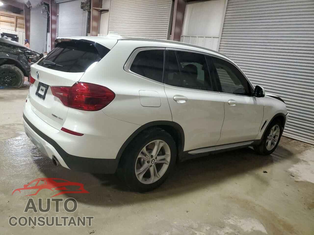 BMW X3 2019 - 5UXTR7C50KLF28515