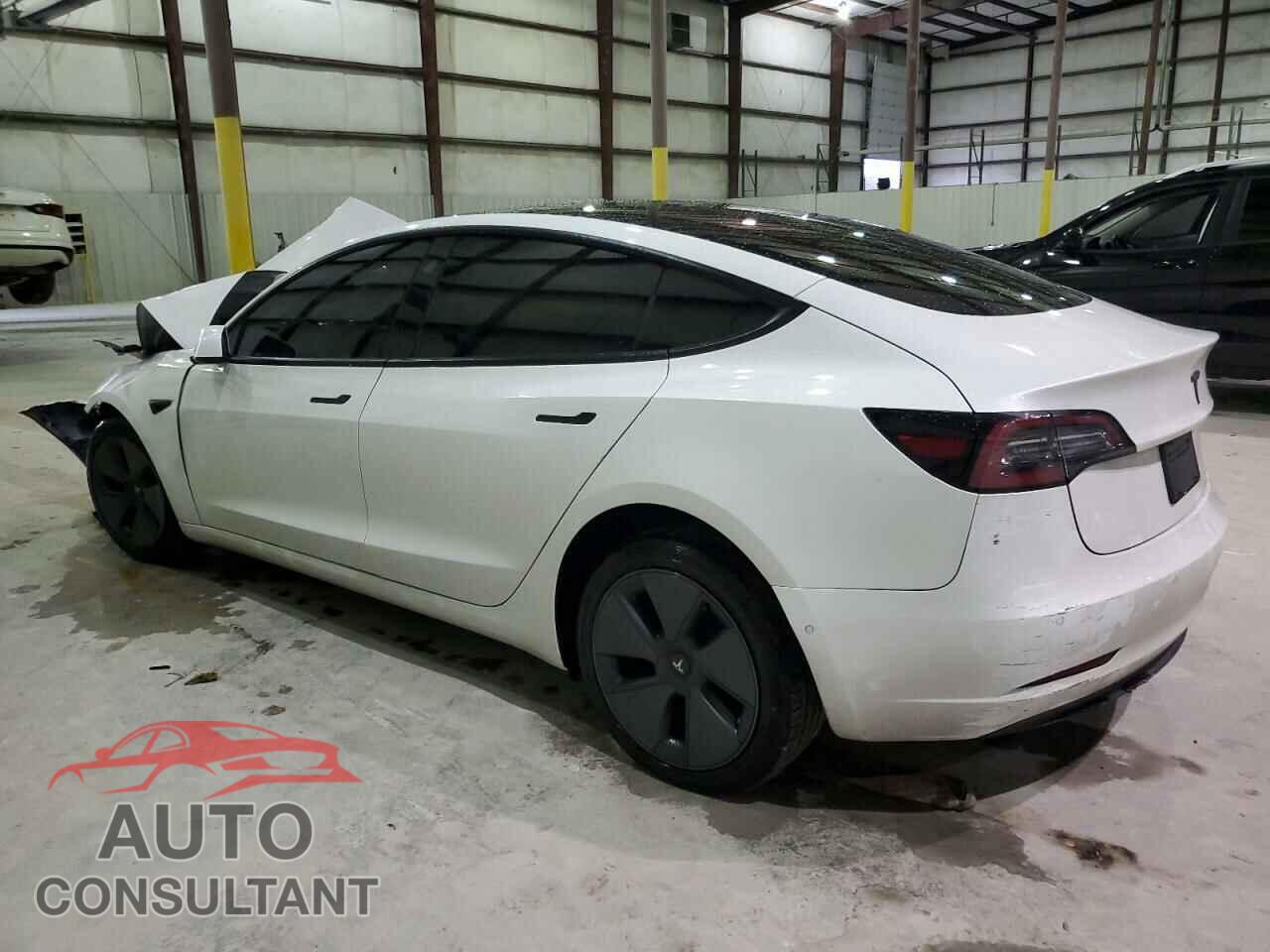 TESLA MODEL 3 2022 - 5YJ3E1EA8NF106940