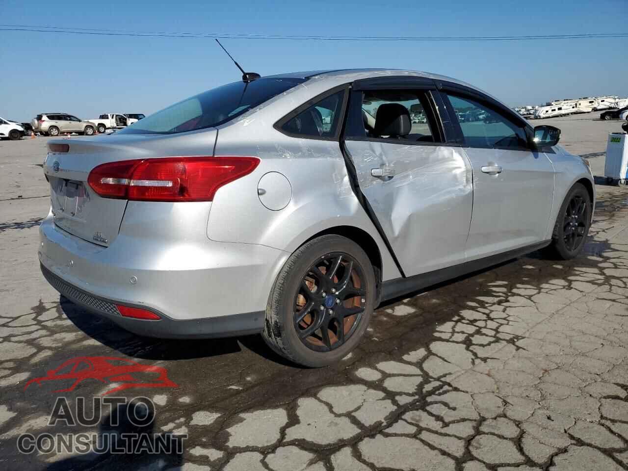 FORD FOCUS 2016 - 1FADP3F21GL332292