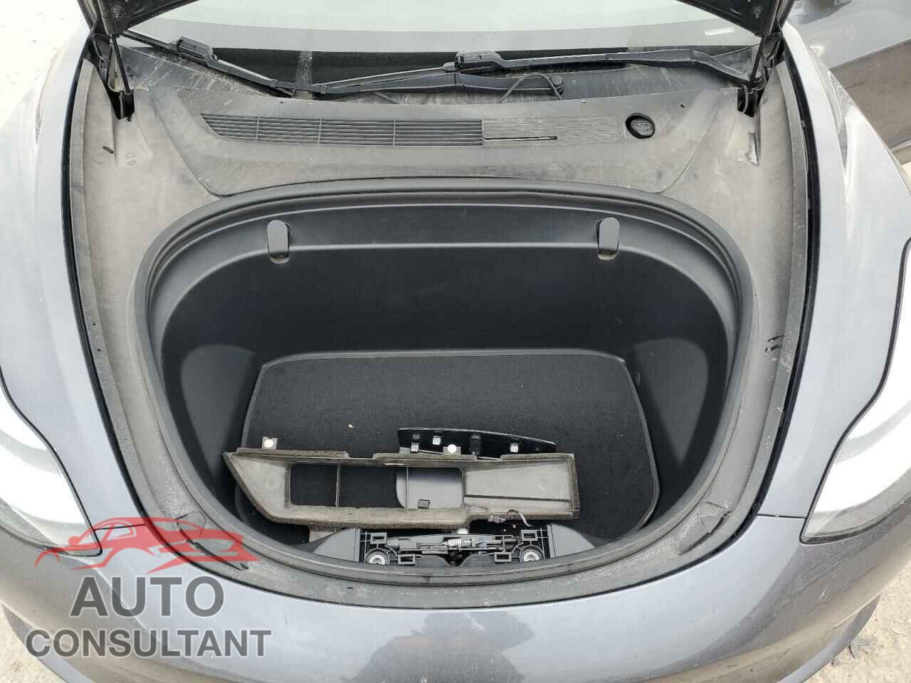 TESLA MODEL 3 2018 - 5YJ3E1EB3JF086888