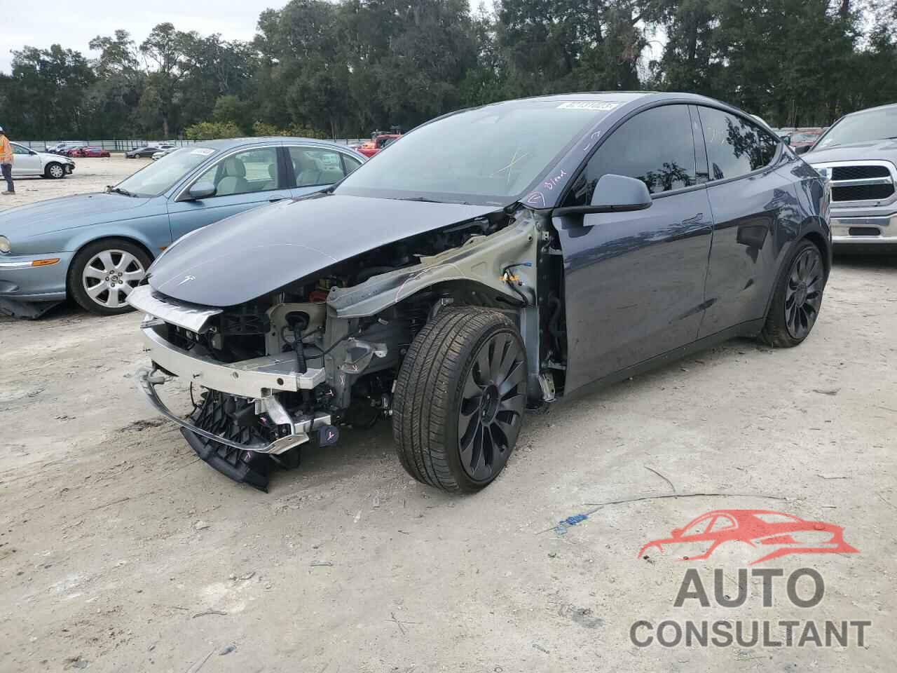 TESLA MODEL Y 2023 - 7SAYGDEF4PF863840