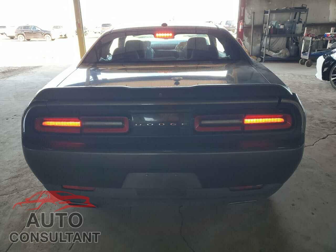 DODGE CHALLENGER 2018 - 2C3CDZAG3JH122001