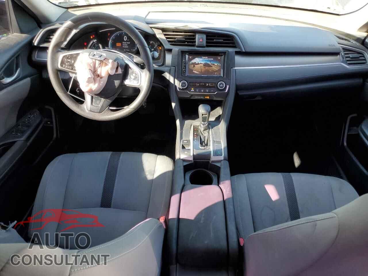 HONDA CIVIC 2019 - 2HGFC2F60KH555944