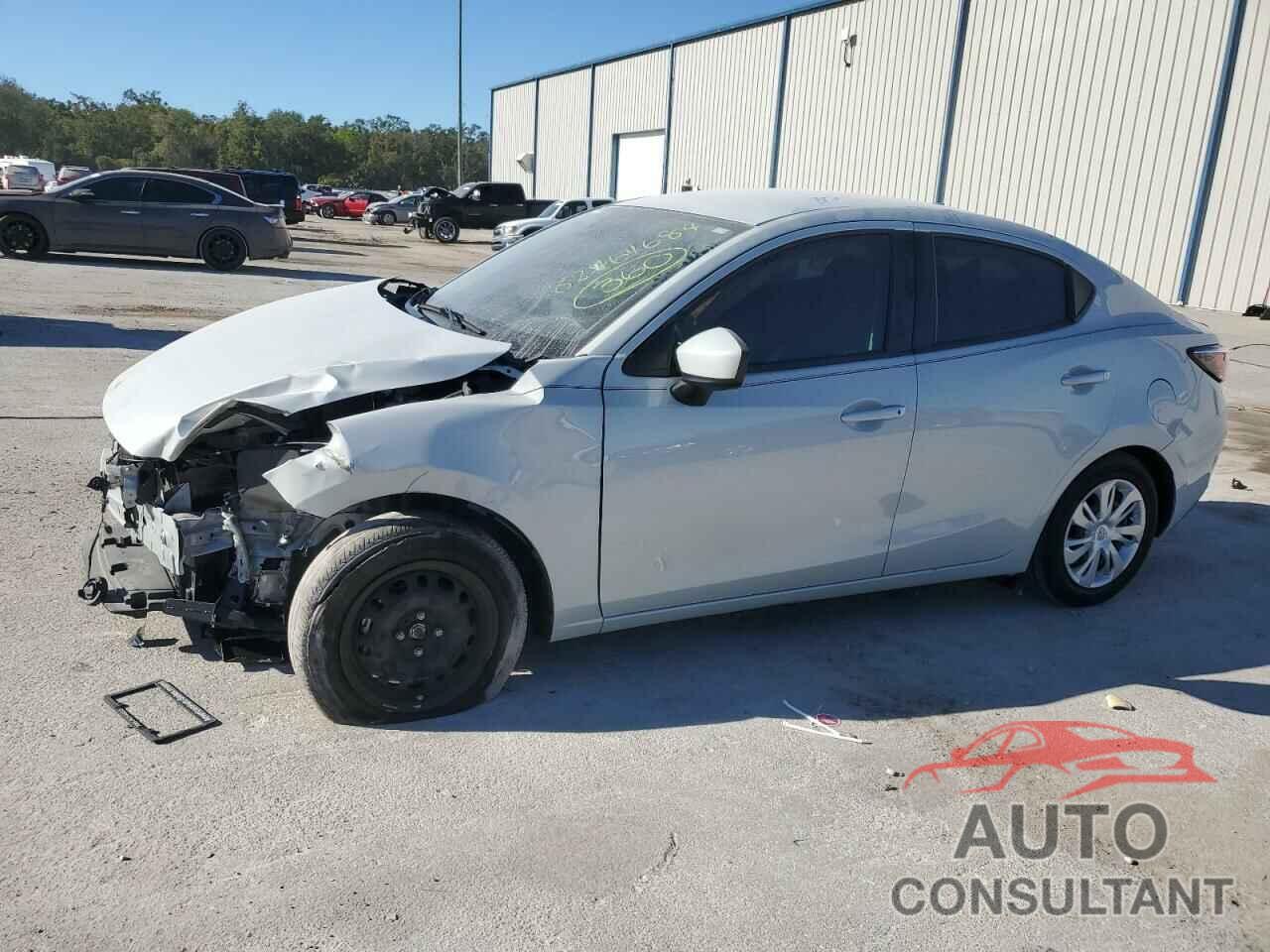 TOYOTA YARIS 2019 - 3MYDLBYV1KY518682