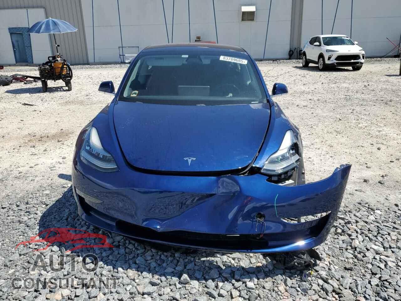 TESLA MODEL 3 2018 - 5YJ3E1EA8JF075747