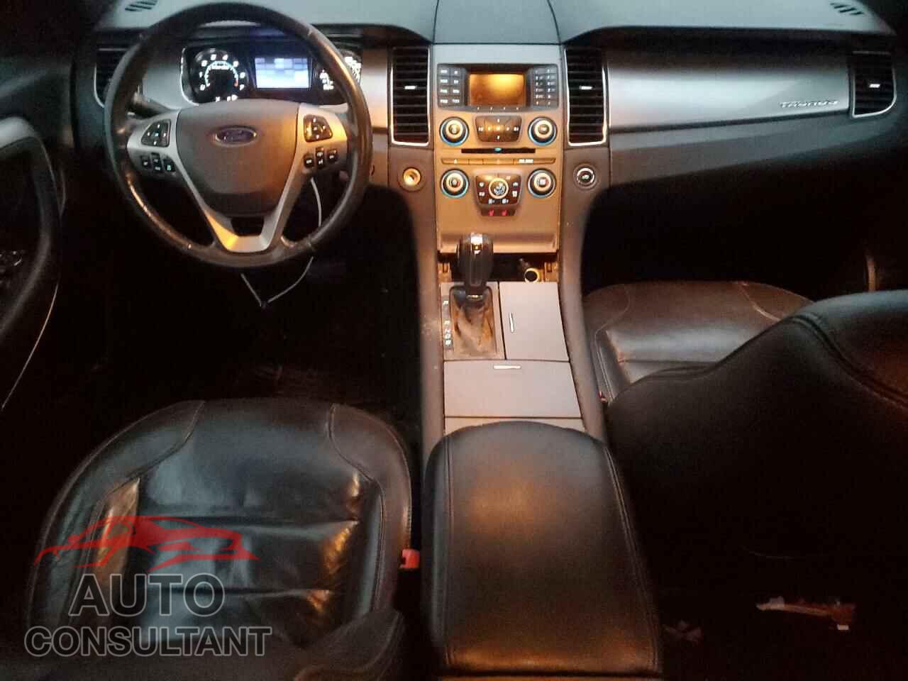 FORD TAURUS 2013 - 1FAHP2E88DG181988