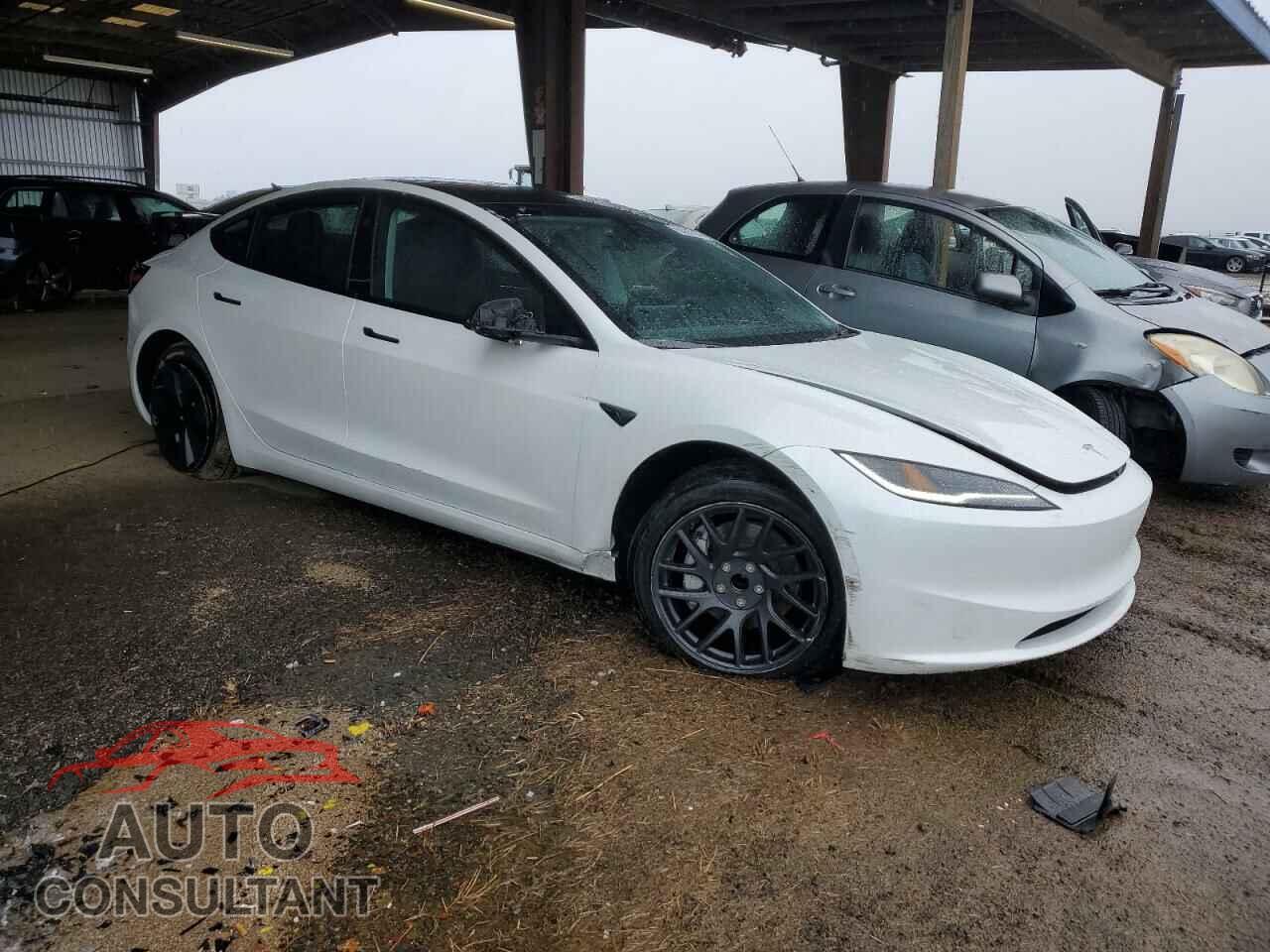 TESLA MODEL 3 2024 - 5YJ3E1EA0RF772681