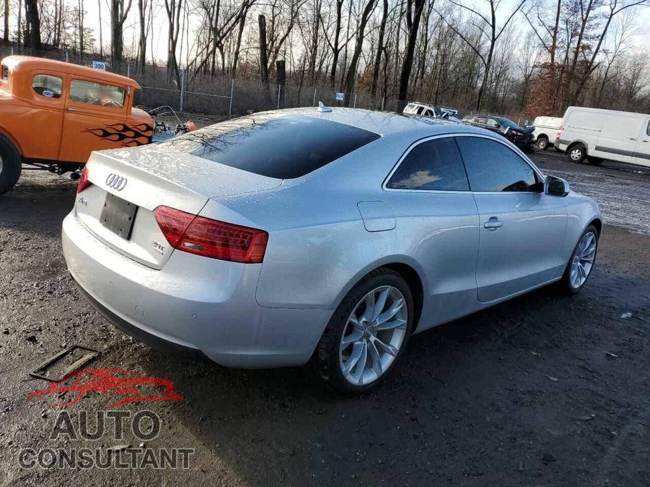 AUDI A5 2013 - WAULFAFR1DA001601