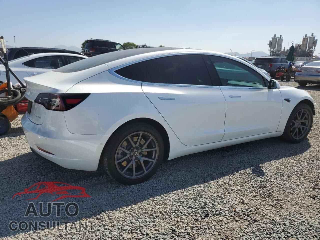 TESLA MODEL 3 2020 - 5YJ3E1EB2LF650467