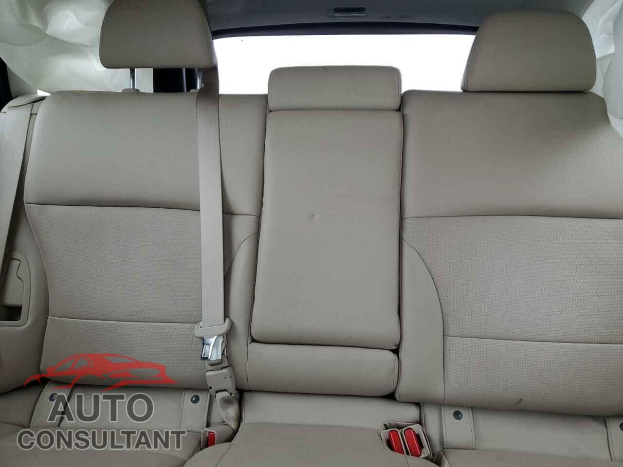 SUBARU OUTBACK 2019 - 4S4BSANC0K3384385