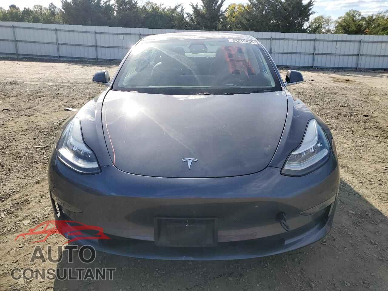TESLA MODEL 3 2018 - 5YJ3E1EA9JF045382