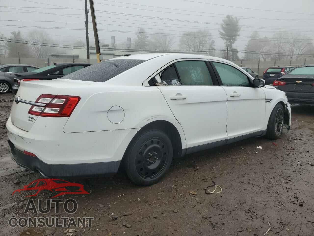 FORD TAURUS 2013 - 1FAHP2E93DG204375