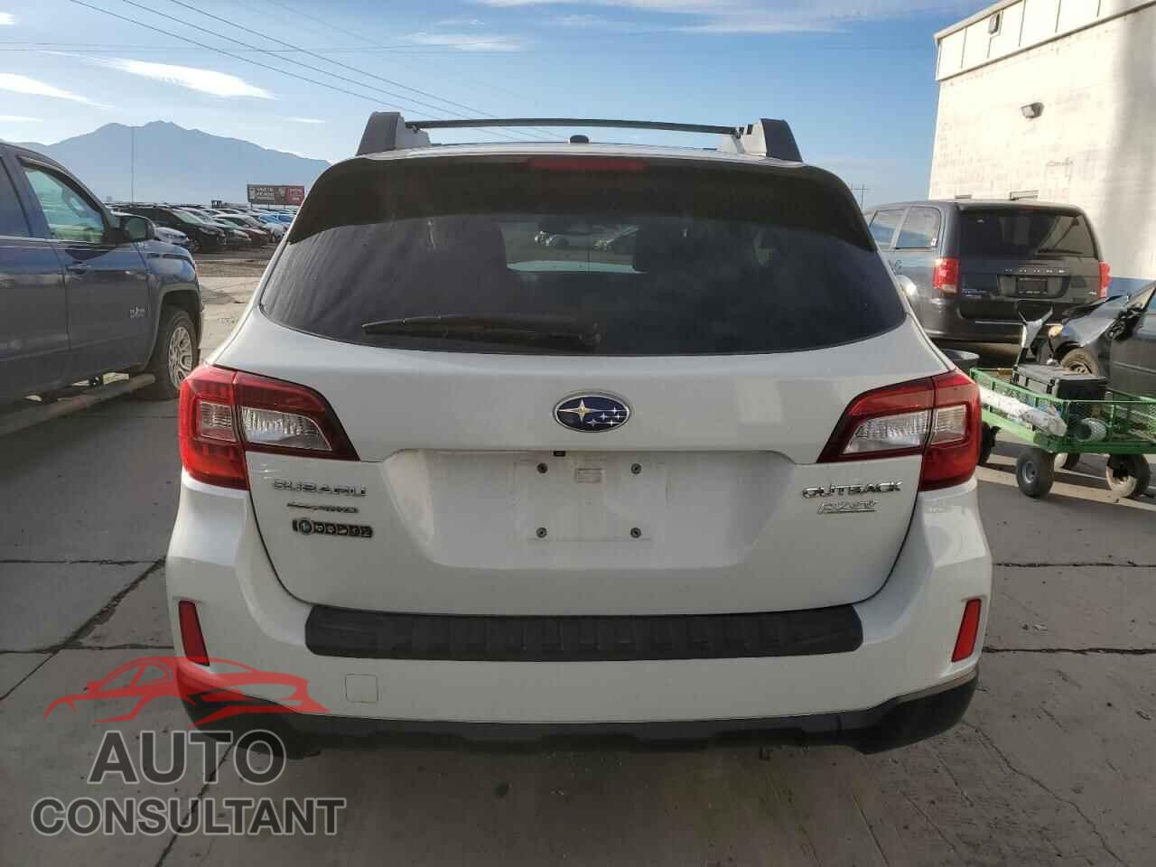 SUBARU OUTBACK 2015 - 4S4BSALC6F3239909