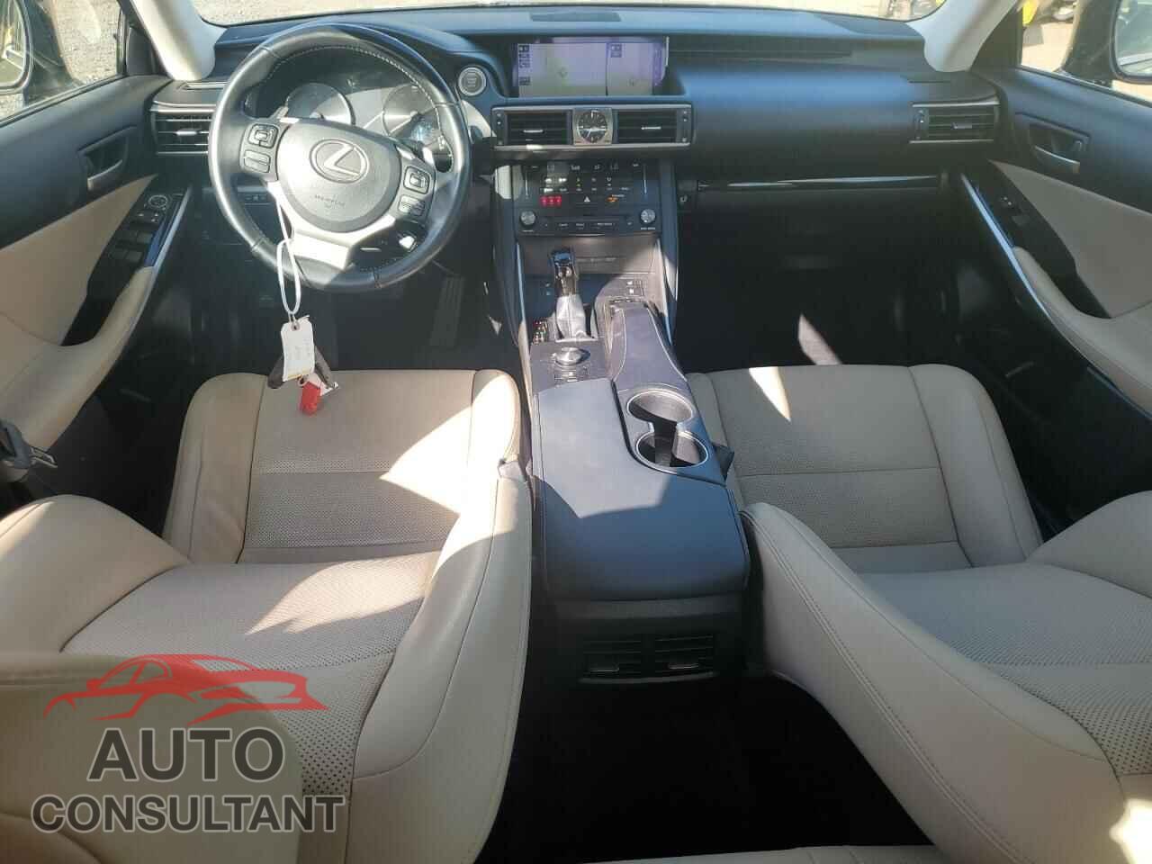 LEXUS IS 2017 - JTHCM1D24H5018100