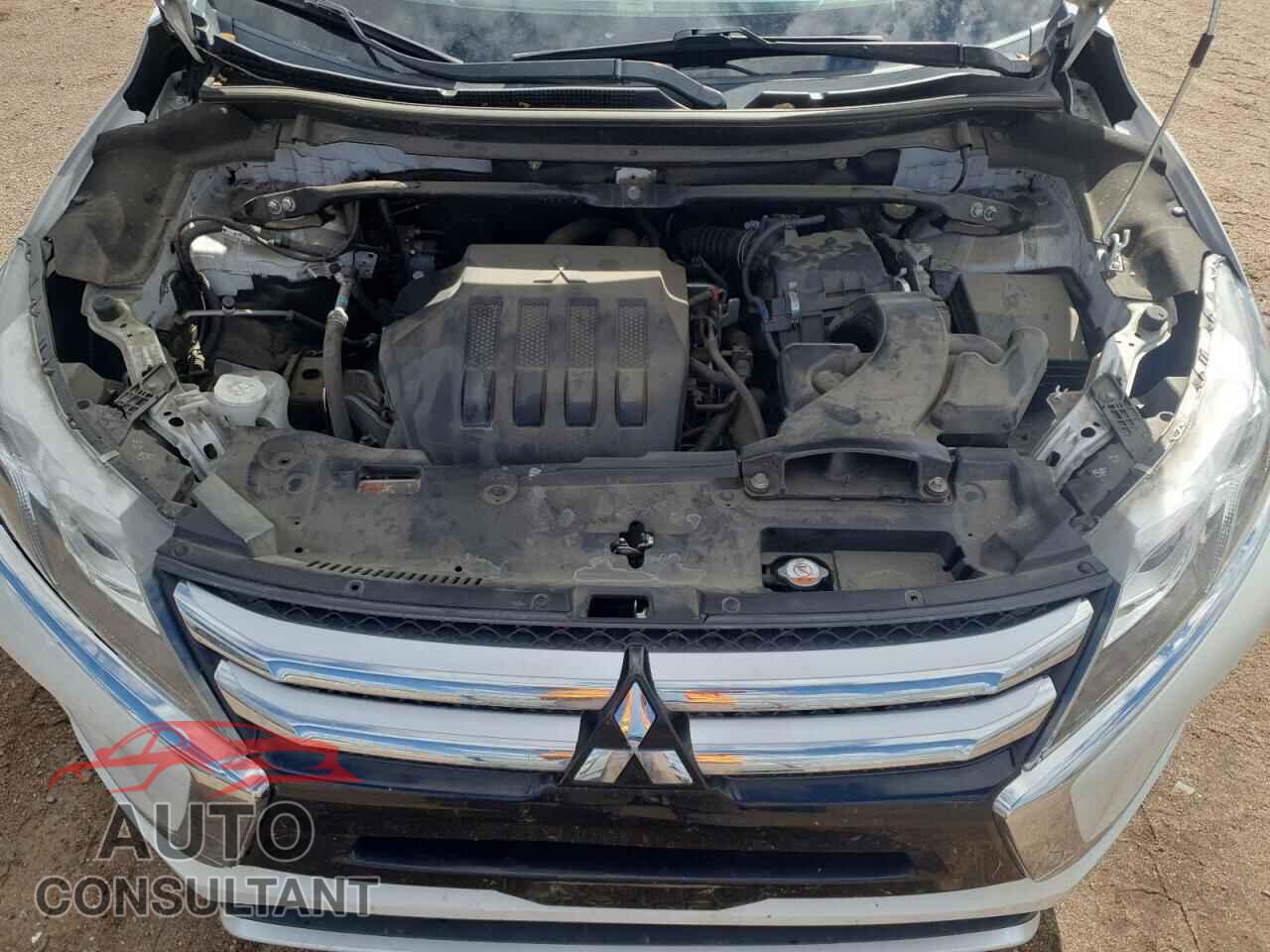 MITSUBISHI ECLIPSE 2018 - JA4AT5AA2JZ039678