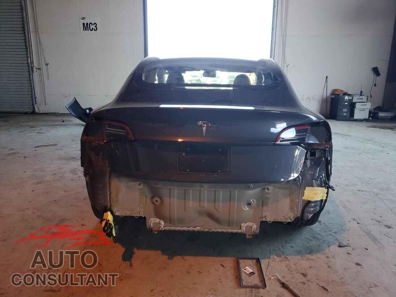 TESLA MODEL 3 2023 - 5YJ3E1EAXPF709133